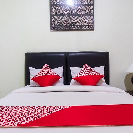 קופנג Super Oyo 1682 Greenia Hotel מראה חיצוני תמונה