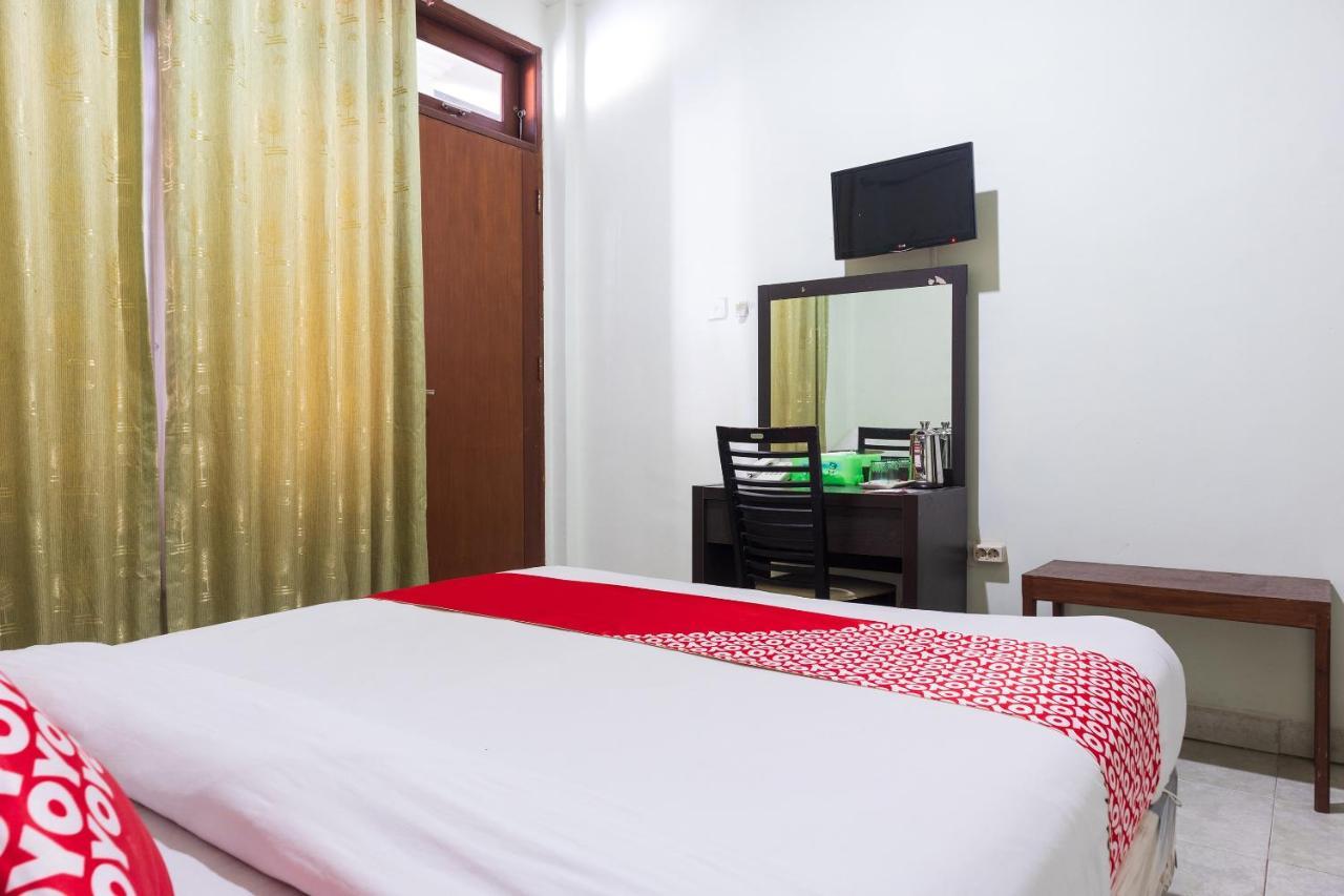 קופנג Super Oyo 1682 Greenia Hotel מראה חיצוני תמונה