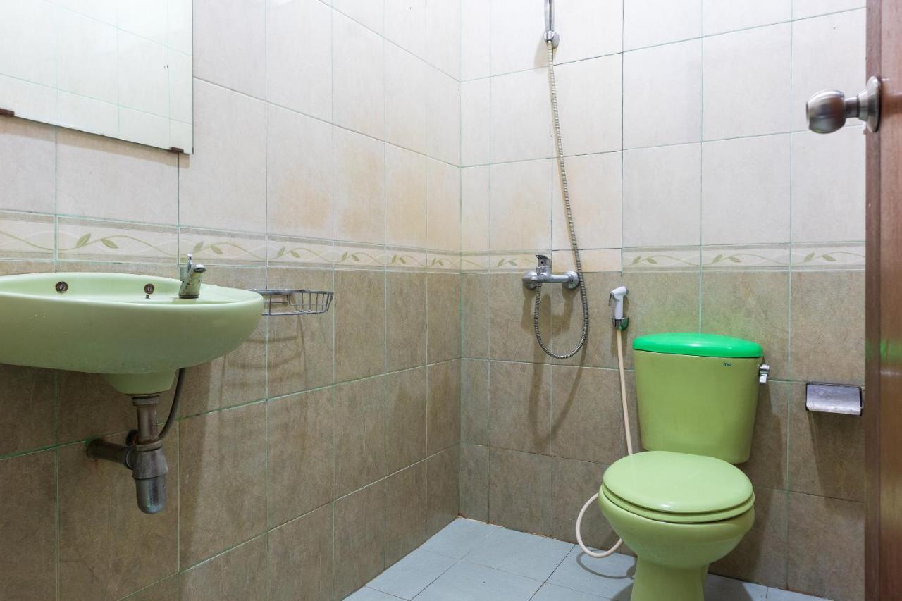 קופנג Super Oyo 1682 Greenia Hotel מראה חיצוני תמונה