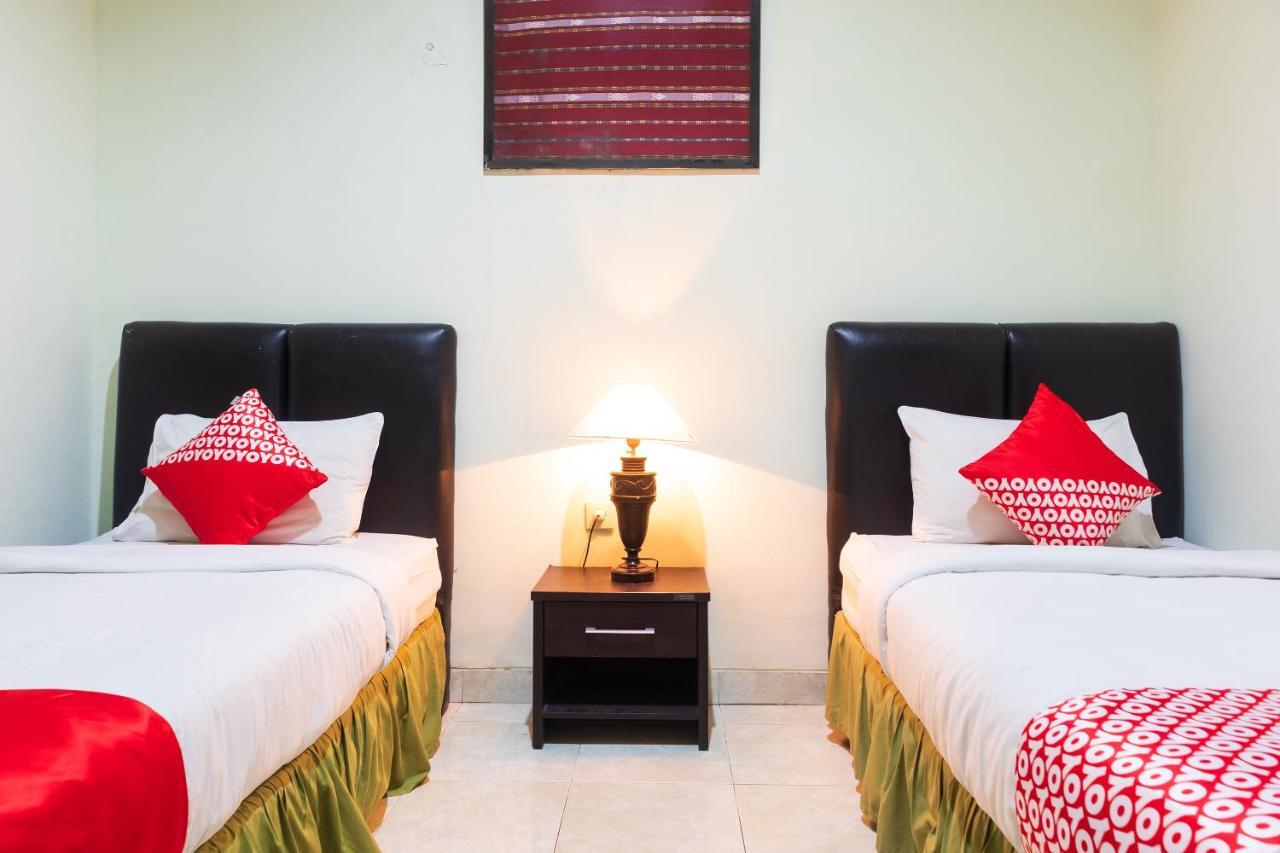 קופנג Super Oyo 1682 Greenia Hotel מראה חיצוני תמונה