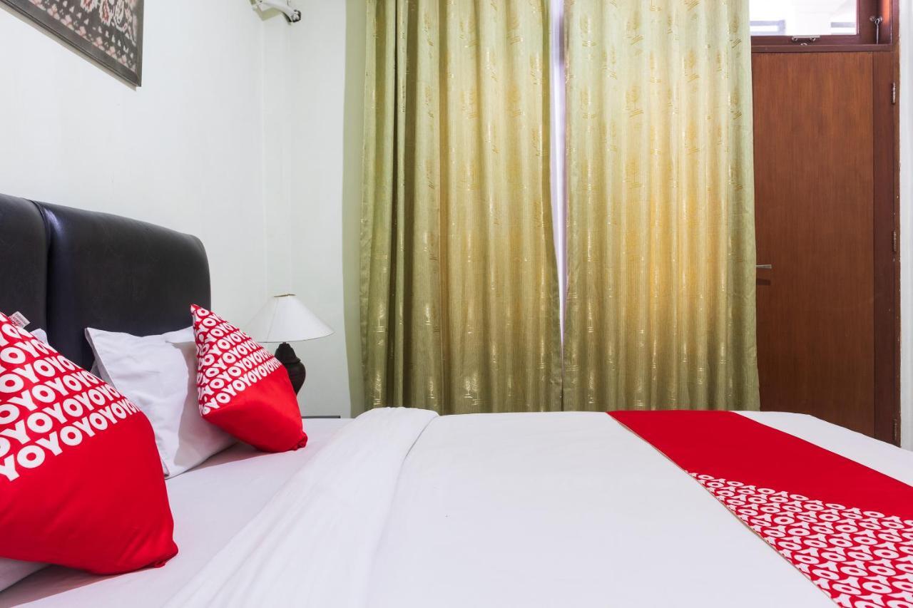 קופנג Super Oyo 1682 Greenia Hotel מראה חיצוני תמונה